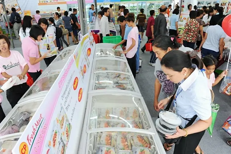เทศบาลนครนครสวรรค์ ผนึกกำลัง บริษัท เจริญ...