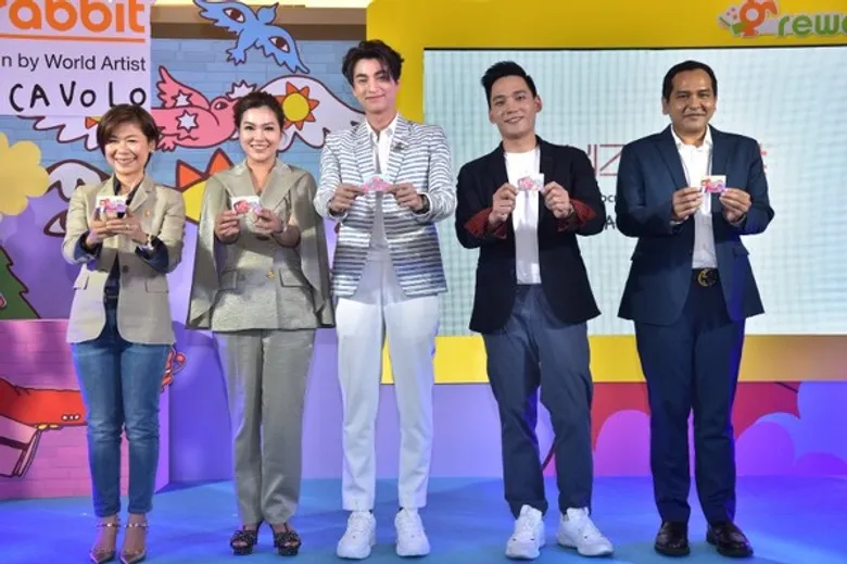 สยามพิวรรธน์ผนึกกำลังพันธมิตรขุมพลังแห่งฐานลูกค้า เปิดตัวบัตร VIZ Rabbit Card ครั้งแรกของโลกค้าปลีก