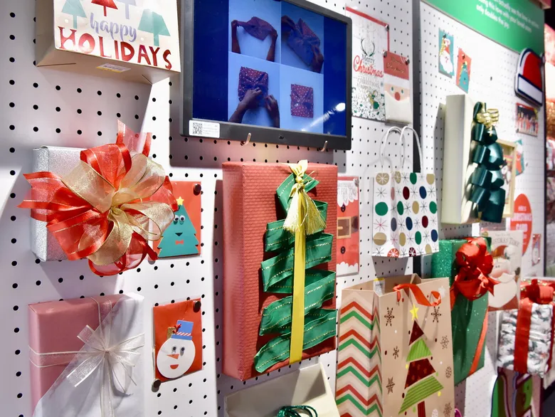 "ลอฟท์" ไลฟ์สไตล์ช้อปชื่อดังจากญี่ปุ่น นำขบวนพาเหรดของขวัญ "LOFT The world of ultimate Gifts" เปลี่ยนวันธรรมดาให้เป็นวันพิเศษ ช้อปของขวัญ ส่งความสุข