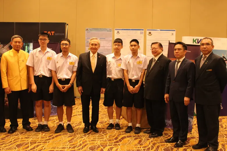 นายวุฒิศักดิ์ พิชญกานต์ ผู้จัดการทั่วไป โ...