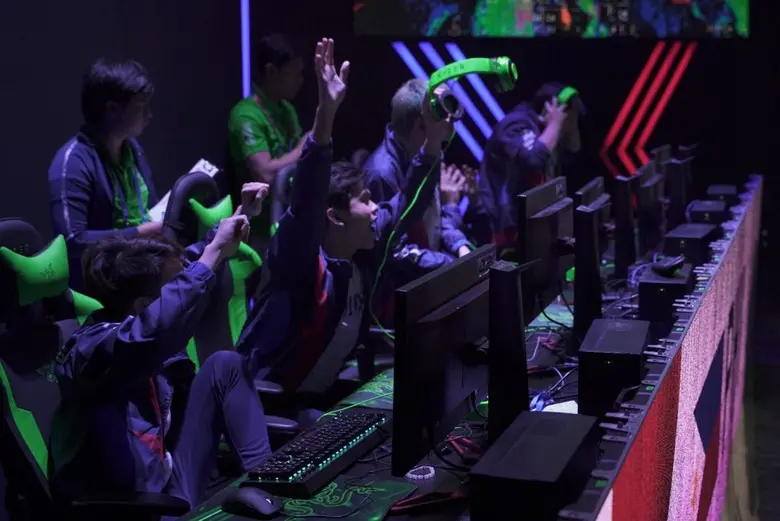 Razer เพิ่มความแข็งแกร่งให้กับกีฬาอีสปอร์...