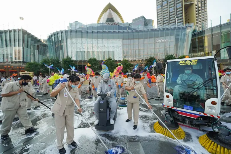 ไอคอนสยาม ผนึกกำลัง สำนักงานเขตคลองสาน กร...