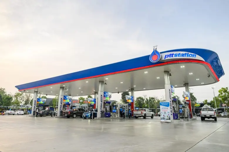 นายบุญมา พลธนกรกุล รองกรรมการผู้จัดการใหญ...