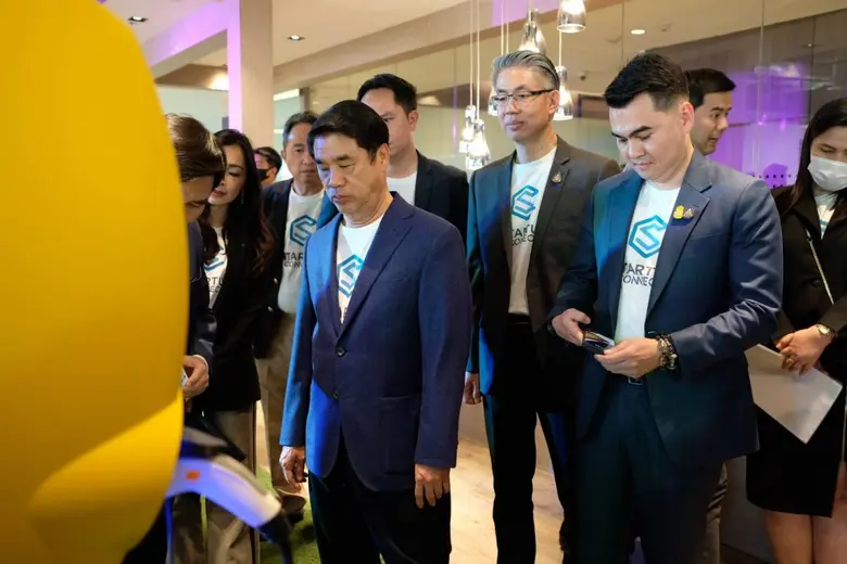 สุริยะ อัดยาโป๊วอุตสาหกรรม ปั้น ดีพเทค สตาร์ทอัพ คอนเน็คท์ ดึงภาคเอกชนร่วมกิจการ ตั้งเป้าขยายการลงทุน 500 ล้านบาท