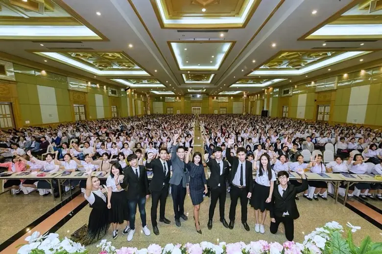 เปิดวิสัยทัศน์ผู้หญิงเก่ง "ไหมฟ้า คำมุงคุณ" จากเด็กเรียนแถวหน้า  สู่การยืนหยัดพัฒนาโมเดลธุรกิจการศึกษายุคดิจิทัล