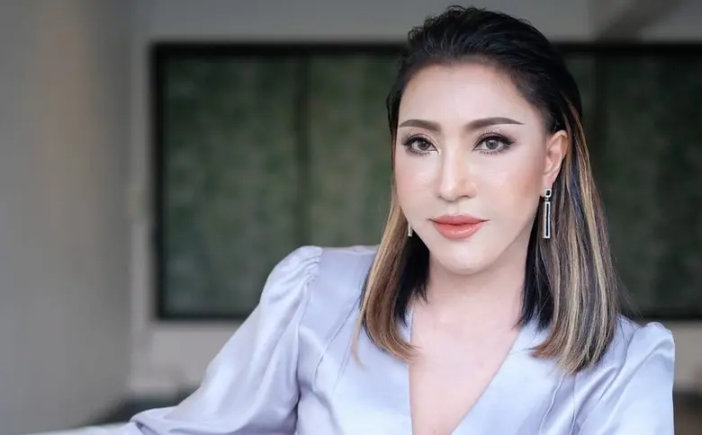 บริษัท เอสพีวาย คอสเมติก จำกัด (SPY COSME...