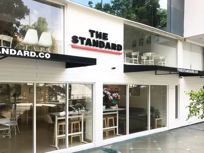 อธิการบดี SPU นำผู้บริหาร เข้าเยี่ยมพบปะ สำนักข่าว THE STANDARD