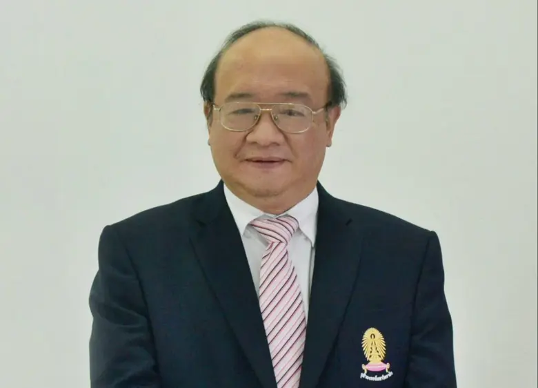 ศ.นพ.ดร.นรินทร์ หิรัญสุทธิกุล ประธานคณะกร...
