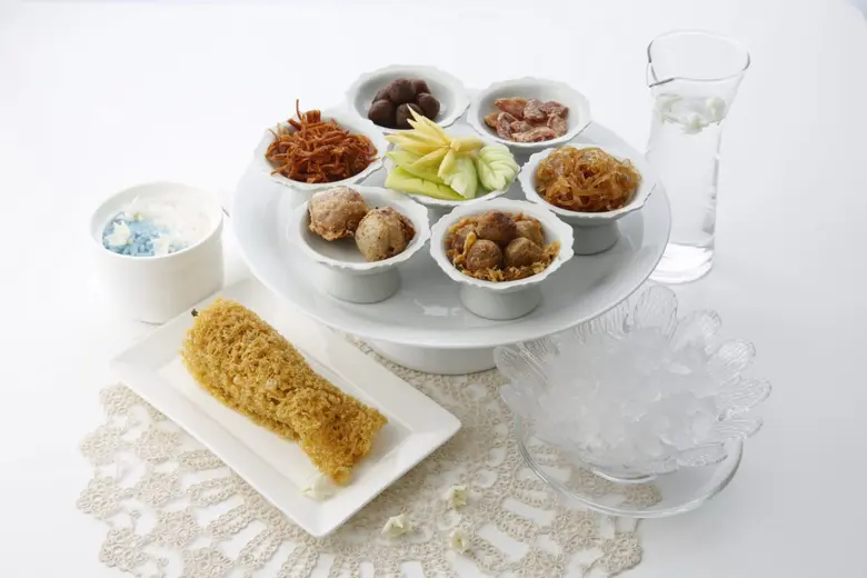 ซัมเมอร์มาเยือนแล้ว ร้อนนี้ ร้านปทุมสรัส ...