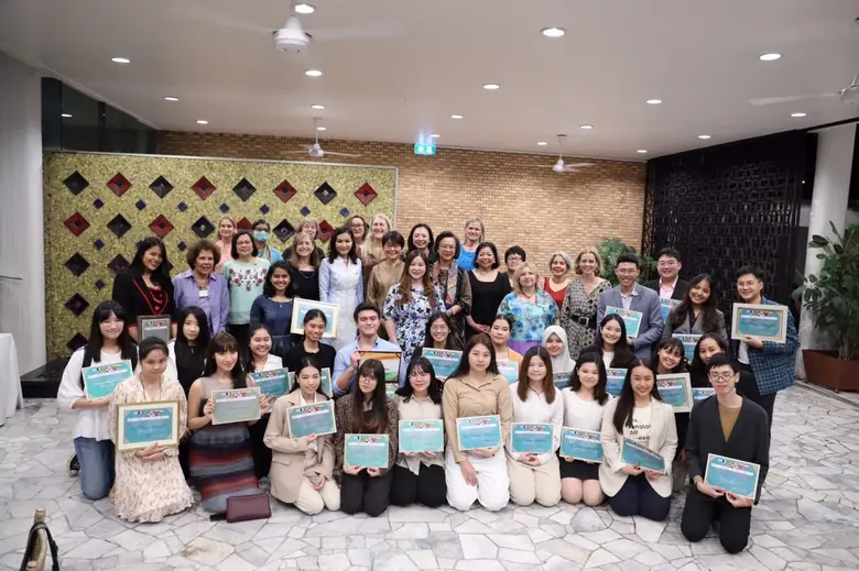 ศาสตราจารย์ นฤมล ภิญโญสินวัฒน์ รัฐมนตรีช่...