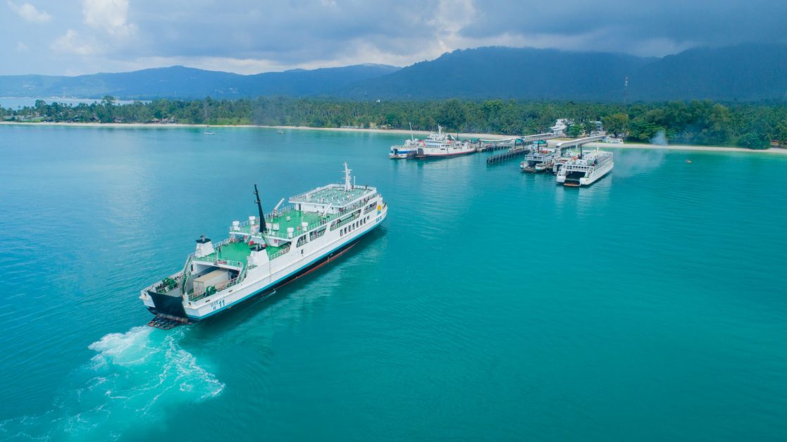 ท่าเรือราชาเฟอร์รี่ ลุยสร้างท่าเทียบเรือเกาะพะลวย ห...