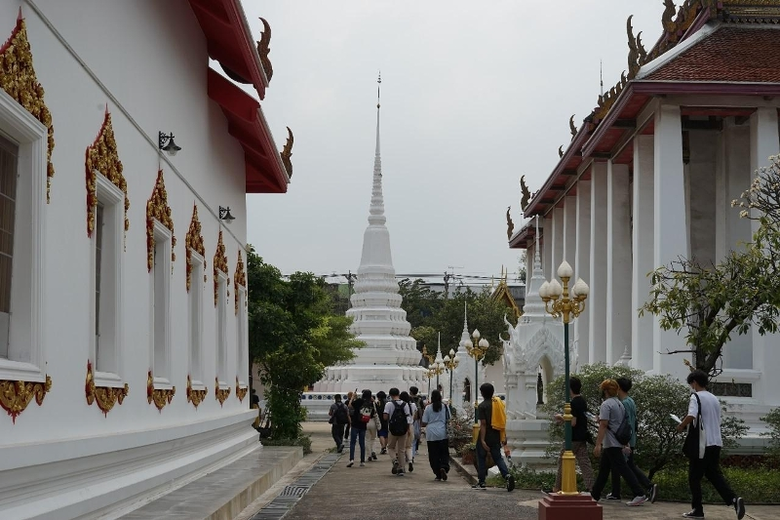 ยุวชนอาสา SPU ลงพื้นที่โครงการสร้างสรรค์ย่านชุมชนตลาดพลู Gastronomy District เขตธนบุรี