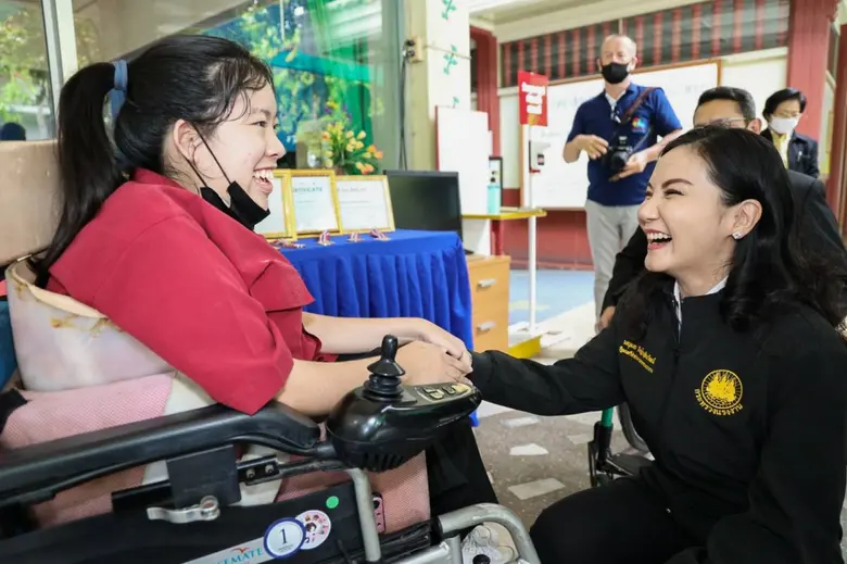 ศาสตราจารย์ นฤมล ภิญโญสินวิฒน์ รัฐมนตรีช่...
