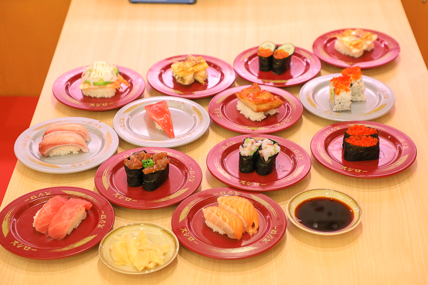 ยิ่งใหญ่ต่อเนื่อง เซ็นทรัลเวิลด์ ตอกย้ำ World's Biggest Food Destination รวม FOOD BLOGGER ชื่อดัง ฉลองเปิดร้าน 'SUSHIRO'