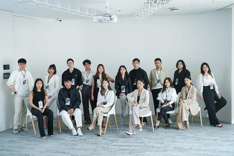 LINE เปิดตัว 15 แบรนด์แฟชั่นไทย เดินหน้าสู่เวิร์คช้อป "มืออาชีพแฟชั่นในยุคดิจิทัล"