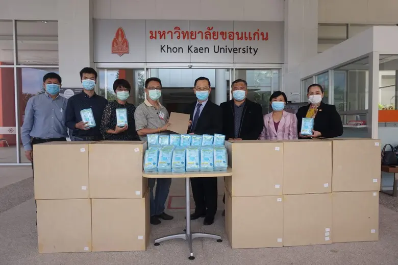 รศ.นพ.ชาญชัย พานทองวิริยะกุล อธิการบดีมหา...