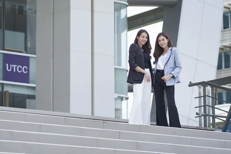 ม.หอการค้าไทย แบ่งเบาภาระ นศ.ป.โท ช่วงโควิด ผ่อนค่าเทอมได้ แถมส่วนลดในเทอมถัดไป