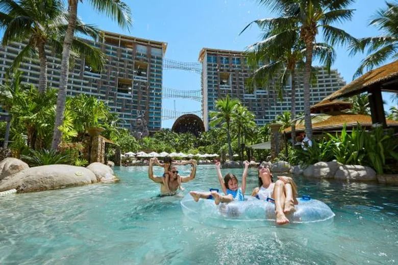 เซ็นทาราฉลองความสำเร็จใหญ่ 36 โรงแรมในเครือคว้ารางวัล Travelers' Choice Awards 2021 จาก TripAdvisor