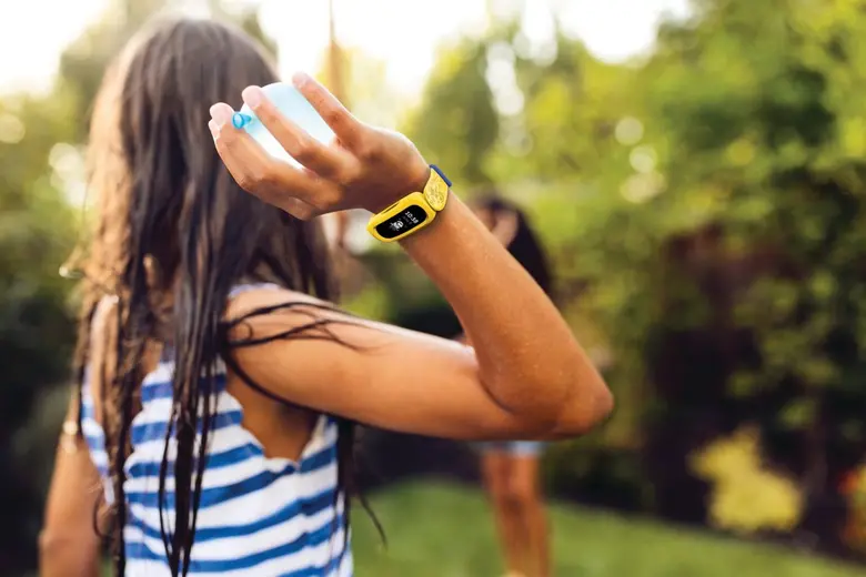 ฟิตบิท เปิดตัว Fitbit Ace 3 ลายมินเนี่ยนร...