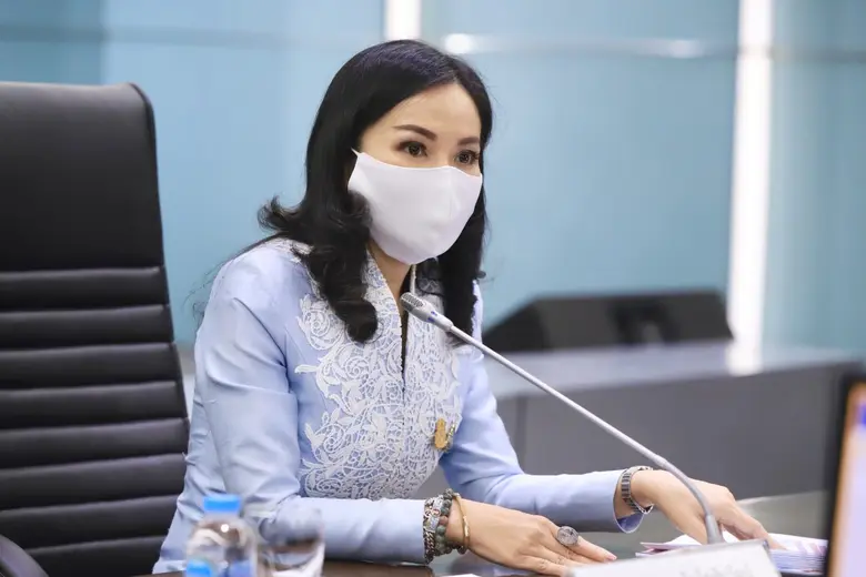 นฤมล ขานรับนโยบายรัฐบาลดิจิทัล ปรับกฎ ระเบียบ การรับรองหลักสูตร