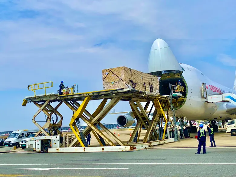 Eastern Air Logistics (EAL) บริษัทในเครือของ China Eastern Airlines Group ประกาศเข้าสู่ตลาดหลักทรัพย์อย่างเป็นทางการ