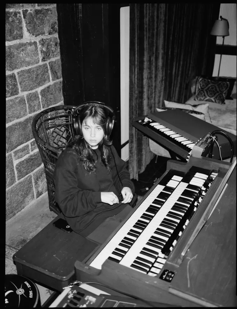 "Clairo" นักร้อง นักแต่งเพลง และโปรดิวเซอ...