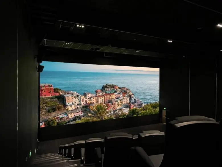 Recently Unilumin's latest Cinema Screen ...