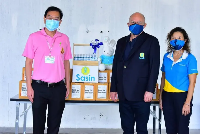 ศาสตราจารย์ ดร. เอียน เฟนวิค ผู้อำนวยการ ...