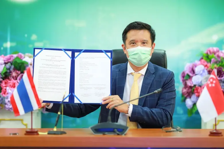 "ชัยวุฒิ" รมว.ดีอีเอส ลงนามเอ็มโอยูร่วม ร...