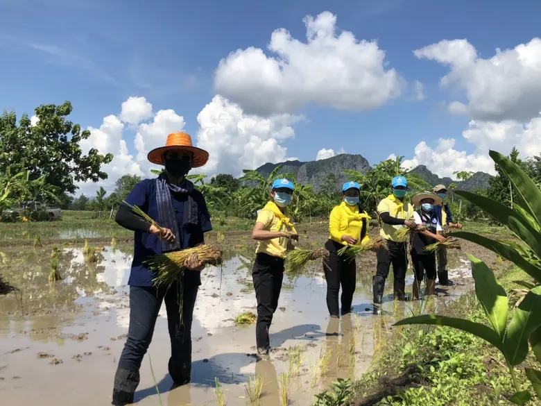 พช.ขอนแก่น - ภูผาม่าน จัดจิตอาสาพัฒนาชุมชนเอามื้อสามัคคี