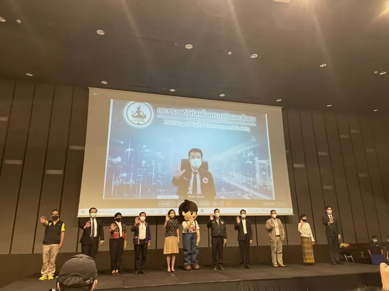 "ชัยวุฒิ" เผยสถิติ 9 เดือนคนไทยแชร์ข่าวปลอม 20 ล้านคน