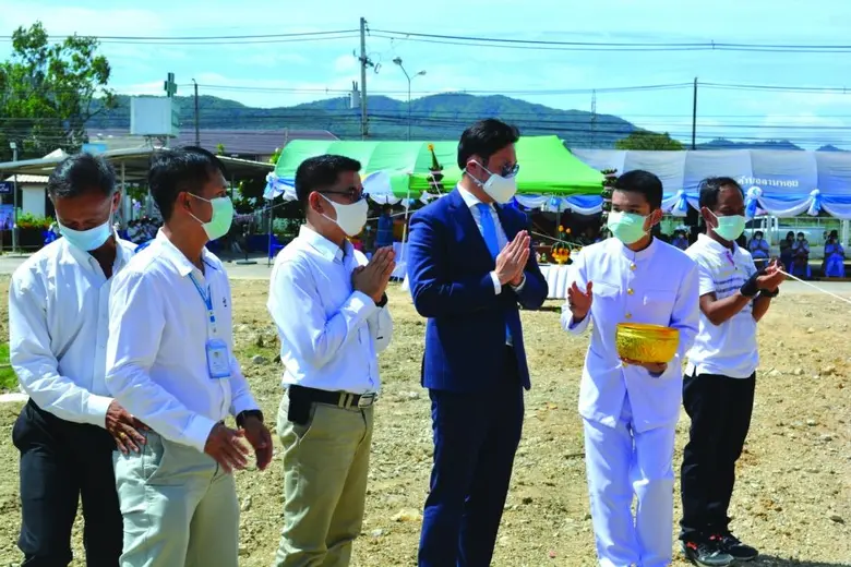 คุณดาวนภา เพชรอำไพ กรรมการผู้จัดการ บริษัท เมืองไทย...