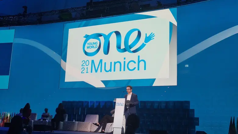 ผู้นำเยาวชน-คนรุ่นใหม่ทั่วโลกร่วมเวที One Young World Summit 2021 สุดคึกคัก 20 ตัวแทนคนรุ่นใหม่จากซีพีแสดงพลังขับเคลื่อนโลกที่ยั่งยืน จุดประกาย"ลงมือทำ-ร่วมสร้างการเปลี่ยนแปลง"