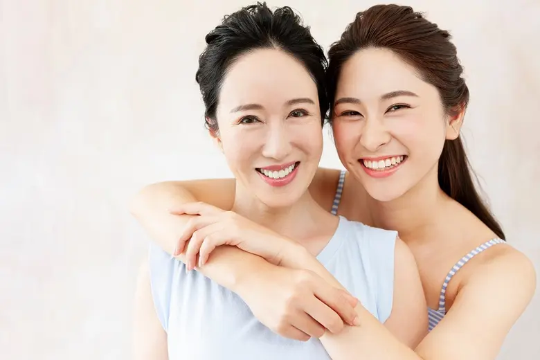 ข้อเสนอสุดพิเศษสำหรับเดือนแห่งวันแม่จาก Clinique La Prairie Aesthetics & Medical Spa