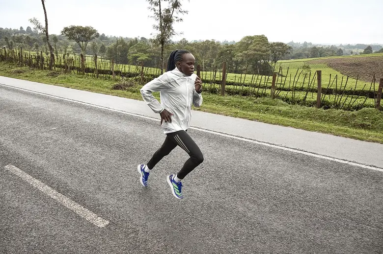 อาดิดาส เปิดตัวคอลเลคชัน ADIZERO สีใหม่ล่าสุด ต้อนรับเทศกาลการแข่งขันวิ่งมาราธอน