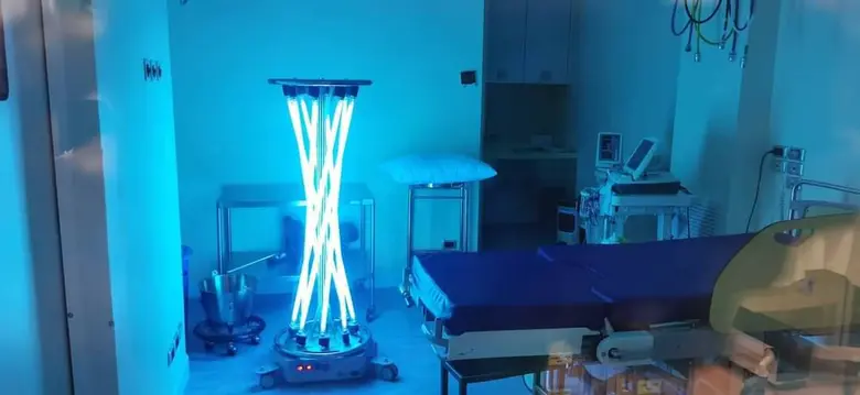"น้องไฟฉาย รุ่น3" โคม UV-C ฆ่าเชื้อ COVID-19 ปฏิบัติการแล้วเพื่อบุคลากรด่านหน้าปลอดภัยมั่นใจ 100 %