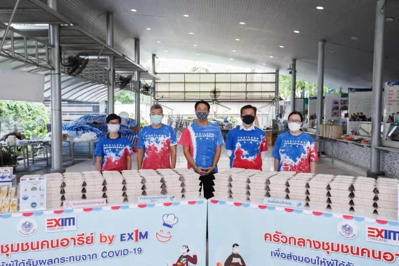 EXIM BANK จับมือพันธมิตรส่งมอบอาหารปรุงสุกจากโรงครัว CSR บรรเทาความเดือดร้อนผู้ได้รับผลกระทบจากโควิด-19
