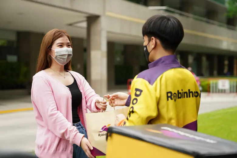 "โรบินฮู้ด" เดินหน้ากระตุ้นให้ "ไรเดอร์" รับการฉีดวัคซีนโควิด-19 ได้มากที่สุด เสริมความมั่นใจในทุกออเดอร์ถึงมือลูกค้าอย่างปลอดภัยไร้กังวล