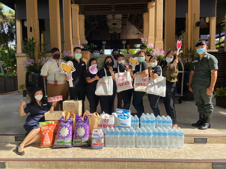โรงแรม เมอเวนพิค อัสสรา รีสอร์ท แอนด์ สปา เข้าร่วมกิจกรรม "A Kilo of Kindness" เพื่อเป็นส่วนหนึ่งในการช่วยเหลือ และขับเคลื่อนสังคม