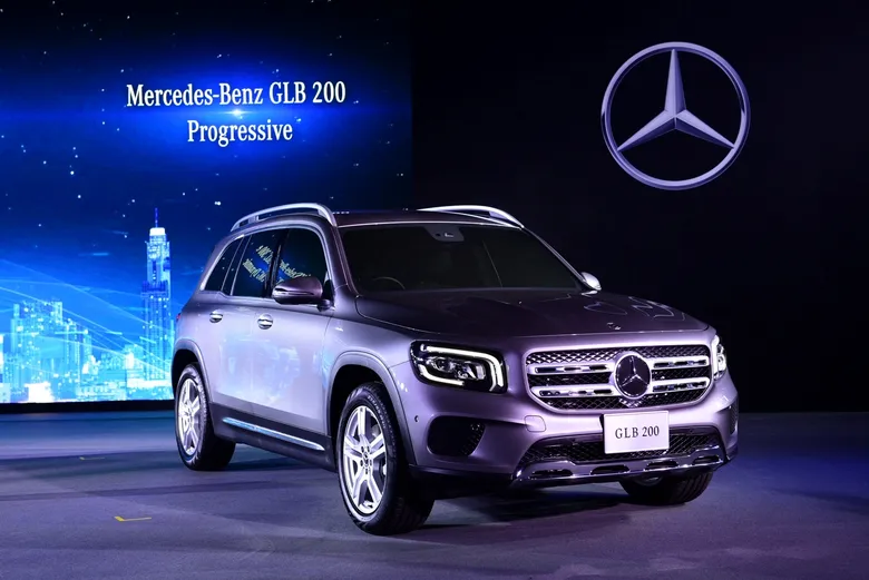 เมอร์เซเดส-เบนซ์ จัดแคมเปญ "Mercedes-Benz Limitless Offers" จัดเต็มกระตุ้นยอดขายต่อเนื่องในไตรมาสที่ 4 ด้วยทัพรถยนต์เมอร์เซเดส-เบนซ์ พร้อมสิทธิประโยชน์มากมาย ตั้งแต่วันนี้ - 31 ธันวาคม 2564 เท่านั้น