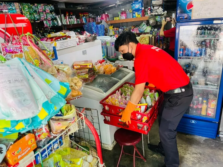 เคียงข้าง "โชห่วย" ทุกสถานการณ์ แม็คโคร ส่งทีมปรับปรุงร้าน มอบถุงกำลังใจ ช่วยฟื้นฟูร้านค้าปลีกรายย่อยผู้ประสบภัยน้ำท่วม จ.ลพบุรี ให้พร้อมเดินหน้าสู้ต่อ