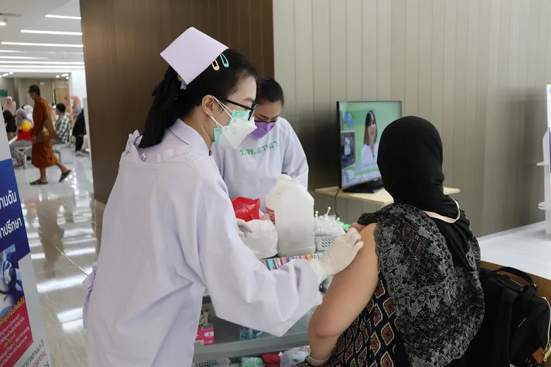 คณะกรรมการอิสลาม จ.เชียงใหม่ 77 คน รับการฉีดวัคซีน "ซิโนฟาร์ม"