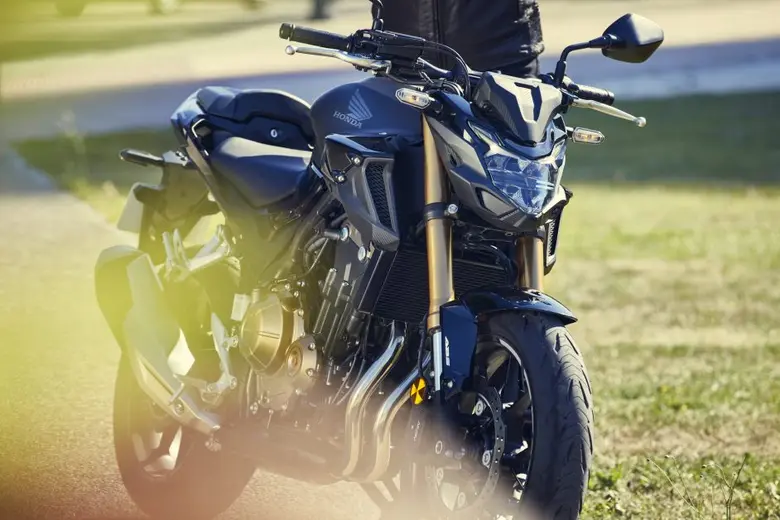 เจาะลึก New Honda CB500F เน็กเก็ตไบค์สายสตรีท ดีไซน์ปราดเปรียว ดุดัน โดดเด่นเต็มขั้นด้วยฟีเจอร์ใหม่ระดับท็อปคลาส