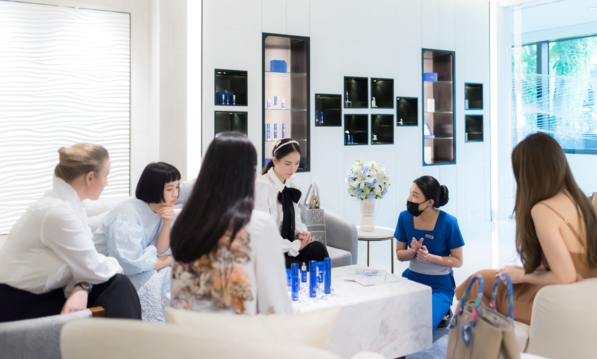 Clinique La Prairie Aesthetics and Medical Spa ศูนย์ดูแลความงามและสปาเพื่อสุขภาพระดับโลกจัดกิจกรรมสุดเอ็กซ์คลูซีฟสำหรับเซเลบริตี้ผู้รักสุขภาพ