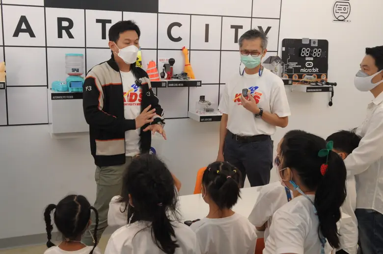 สจล. เปิด "มหาวิทยาลัยเด็กเล็ก" ปี 2 หลักสูตรเฟ้นหา "นิว สกิล" เด็กรุ่นจิ๋ว หวังทลายกำแพงการสร้างเด็กไทยโฉมใหม่ให้ก้าวล้ำนานาชาติ