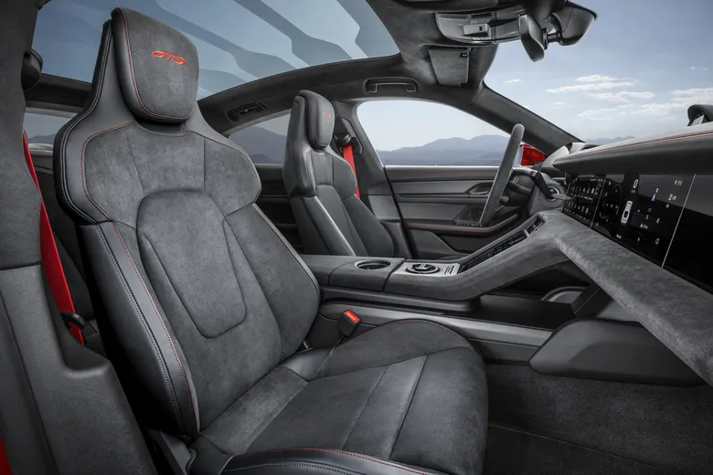 ปอร์เช่ ไทคานน์ จีทีเอส ใหม่ (The new Porsche Taycan GTS) : ไทคานน์คันแรกที่วิ่งได้ไกลเกิน 500 กิโลเมตร ตามมาตรฐาน WLTP