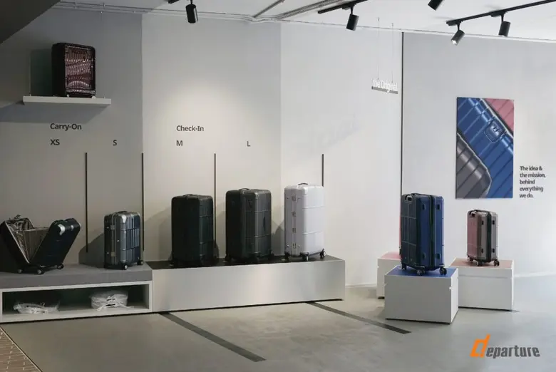 Departure เปิดตัว Experience Store ในต่างแดนเป็นครั้งแรกที่กรุงเทพฯ เรามั่นใจเต็มที่ว่าเมื่อได้ลองแล้ว จะเปลี่ยนใจกลับไปใช้กระเป๋าเดินทางในแบบเดิมๆไม่ได้อีกเลย