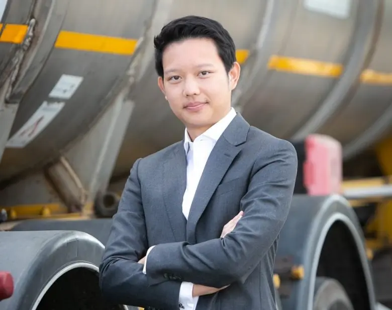 เกียรติธนาขนส่ง (KIAT) สยายปีกเปิดบริการใหม่ "สิบล้อลีสซิ่ง" สินเชื่อเช่าซื้อรถบรรทุกมือสอง ตั้งเป้าโกยสินเชื่อ 200 ลบ โตไม่ต่ำกว่า 25% ต่อปี