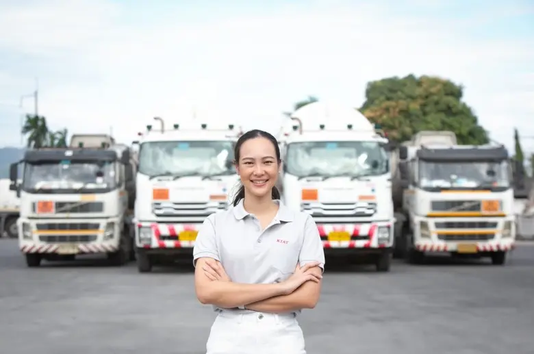 เกียรติธนาขนส่ง (KIAT) สยายปีกเปิดบริการใหม่ "สิบล้อลีสซิ่ง" สินเชื่อเช่าซื้อรถบรรทุกมือสอง ตั้งเป้าโกยสินเชื่อ 200 ลบ โตไม่ต่ำกว่า 25% ต่อปี