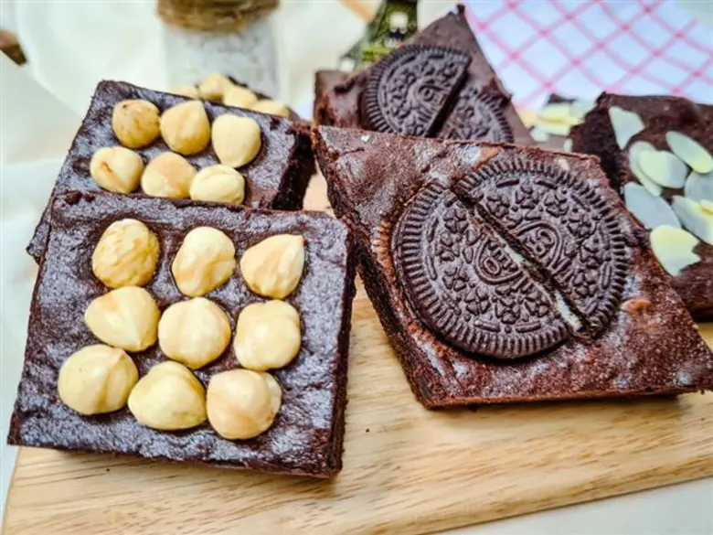เรียนรู้เทคนิคการทำขนมหวานขวัญใจมหาชน กับ "หลักสูตรบราวนี่ 1 วัน" ที่ วิทยาลัยดุสิตธานี พัทยา